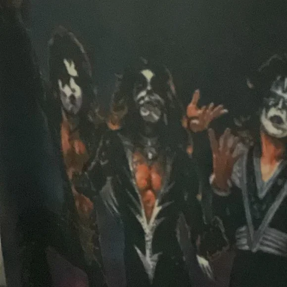 LIMITED EDITION RARE KISS DETROYER ALBUM COVER BEACH TOWEL BLANKET - Picture 2 of 6